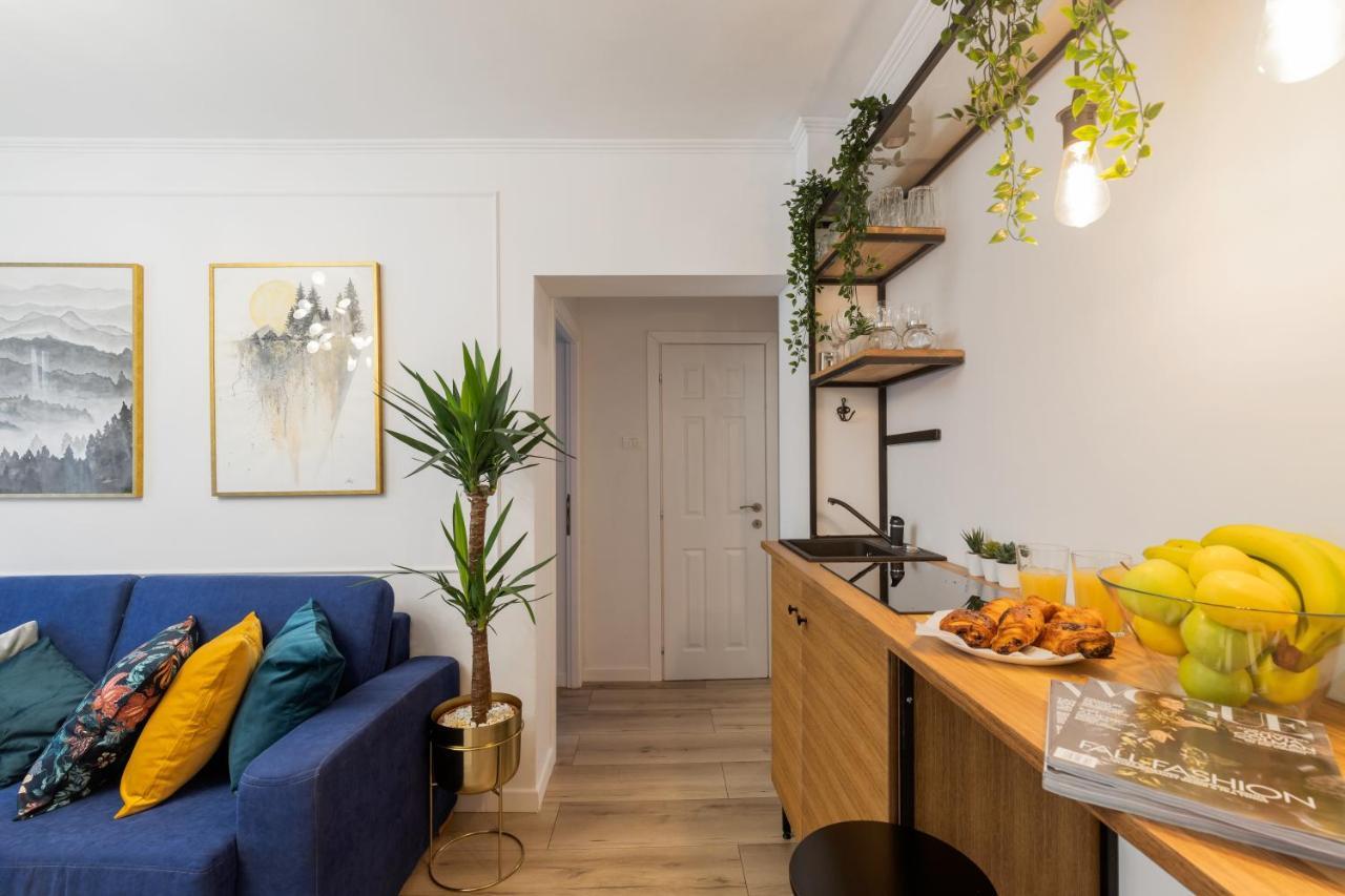 Eclectic 3 Bedroom Calea Victoriei By Urbanesq Bukarest Exterior foto